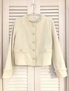 NATURAL BEAUTY BASIC ノーカラージャケット アイボリー Mのサムネイル