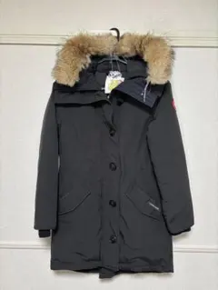 カナダグース ダウンジャケット