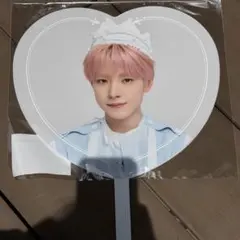 nct wish シオン ペンミ うちわ - メルカリ