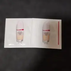 資生堂 エッセンススキングロウファンデーション130　サンプル2枚