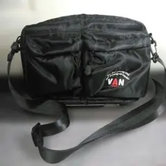 ❮未使用❯VAN ショルダーバッグ ブラック