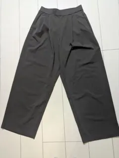 新品未使用ハニーズCINEMA CLUB ワイドパンツ Sサイズ