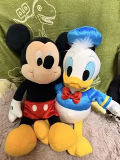 ディズニー ミッキー＆ドナルド ぬいぐるみのサムネイル