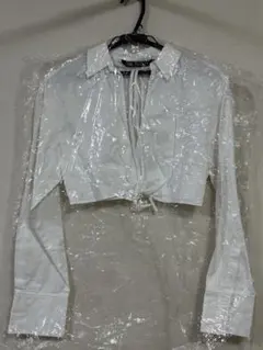 【ZARA】ザラクロップドシャツ 長袖 ホワイト XSのサムネイル