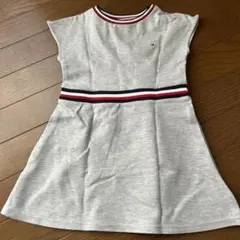 TOMMY HILFIGER グレー ノースリーブワンピース 110