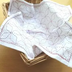NO.2609 ハンドメイド　刺し子ふきん　完成品　角七宝のサムネイル