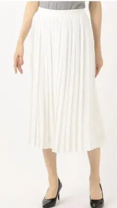 美品　23区プリーツスカート　白のサムネイル