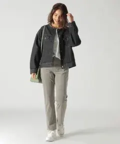 ベイフロー　コーデュロイ　テーパードパンツ