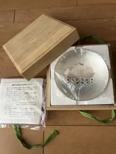 銀杯 純銀製140g 内閣総理大臣 贈 桐箱入り - メルカリ