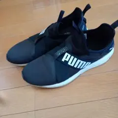 PUMA スリッポンスニーカー ブラック size27.0