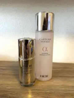 【空瓶】Dior カプチュール トータル 化粧水 美容液 セットのサムネイル
