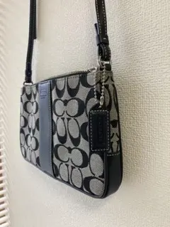 新品未使用★ コーチシグネチャー