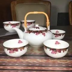 『行楽うー特価』　HOYA 『嵯峨野　金彩』　お茶茶碗　5杯　急須