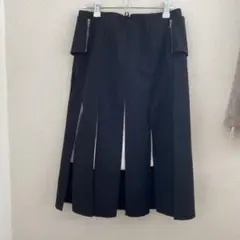ADORE ブラック プリーツスカートのサムネイル