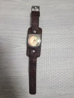 DIESEL レザーベルトクォーツ腕時計（廃盤品）