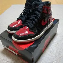 NIKE Air Jordan 1 High OG Patent Breadのサムネイル