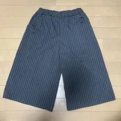 ガウチョパンツ ワイドパンツ　ストライプグレー 150女の子　ズボン