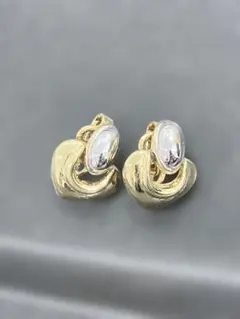 Item thumbnail for item 0f497839-b694-4636-88b7-419d385d9e8b