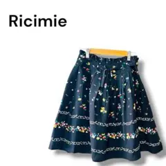 Riccimie 花柄 フレアスカート ひざ丈　フラワープリントのサムネイル