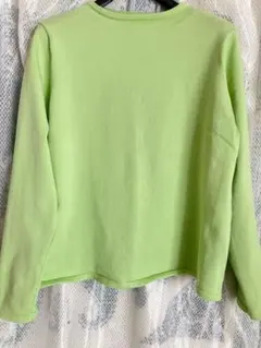 Te chichi ライトグリーン 長袖ニット パール