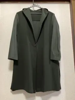 土日限定価格美品BASILE28異素材組み合わせダークグリーンロングジャケット