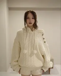 andmary Yara cable knit setup - メルカリ