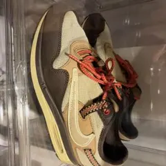 Item thumbnail for item 93a47885-0004-4e3e-9779-a4751f4a76ca