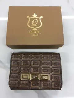 Q-pot. チョコレート 二つ折り財布のサムネイル