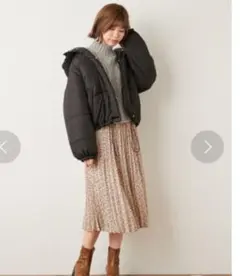 オリーブデオリーブ　小花柄　プリーツスカート