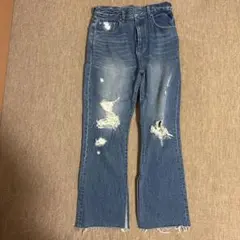 JEANASISダメージ加工ライトブルーブーツカットデニム Mサイズ