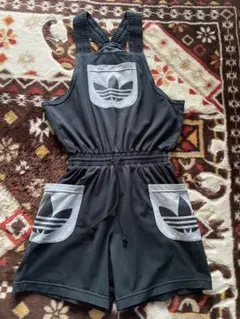 adidas ブラック ショートオールインワン