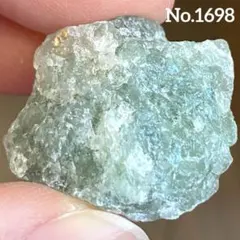 【No.1698】グリーンストロベリークォーツ　原石　天然石　パワーストーン