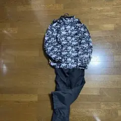 なつママ様。迷彩柄 防水ジャケット＆サスペンダ ーパンツセット