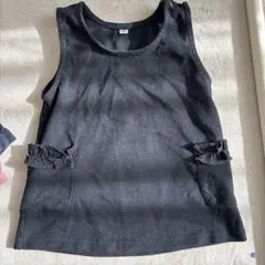 黒いタンクトップ サイズ90 フリル付き
