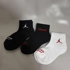 3足SET NIKE Jordan アンクルソックス(3Y〜5Y)のサムネイル