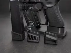 WE G18C マガジンベースプレート 3点セット ロング対応のサムネイル