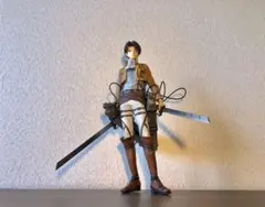 進撃の巨人 リヴァイ フィギュア 立体機動装置付き