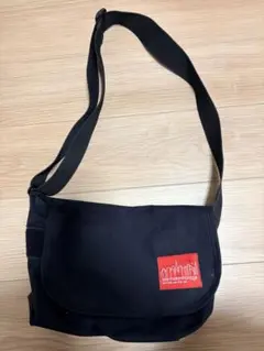 Item thumbnail for item ad44b3c3-ca56-4a13-8399-1852483cb719