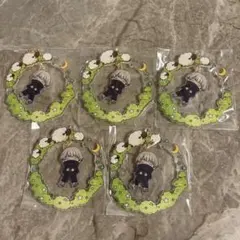 狗巻棘　缶バッジ　おくるみたいがー　25 呪術廻戦 狗巻棘 ぷにとっぷ おくるみたいがー 缶バッジ - メルカリ