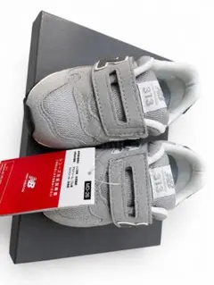 新品New Balance 313 グレー 13.5cm
