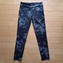 オールドネイビー　トレーニングパンツ　レギンス