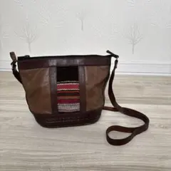 Item thumbnail for item f2f9b804-55ce-4e29-a3cb-e3e6b2b5806b