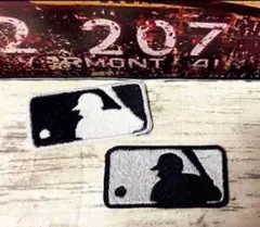 【2枚セット❣️】MLB アイロン　ワッペン　新品◎ ブラックホワイト