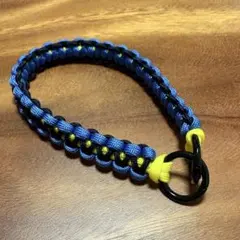 パラコード　ハンドストラップ　イエロー×くすみブルー×ブラック