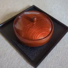 木製　菓子入れ　蓋付き