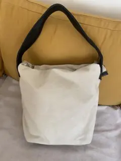 Item thumbnail for item a6264648-8450-43d1-9fd5-7fc0830706ba