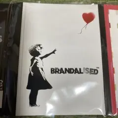 新品　BRANDALISED パタパタメモ　バンクシーのサムネイル