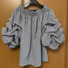 新品　オフショルダーチェックトップス