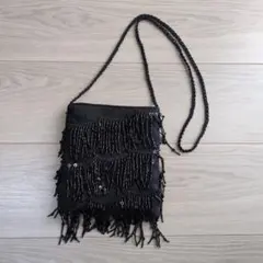 ビーズ装飾付きブラックパーティーバッグ