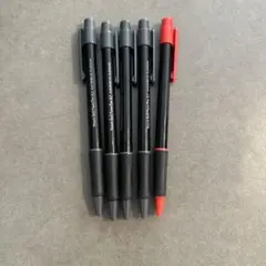 ボールペン5本セット　黒4 赤1